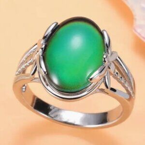 Dragonfly Design Band - Boho Style Mood Stone - Color Changing Ring - Stainless